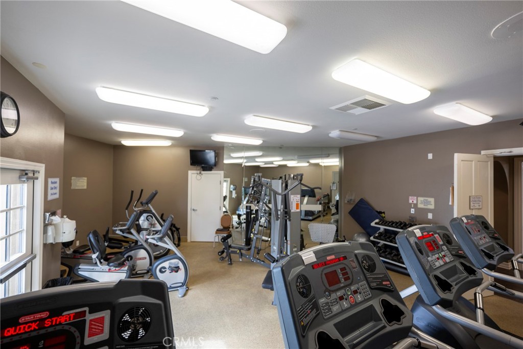 6253 Turnberry Drive Property Photo 45