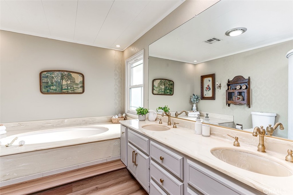 14035 Lake Glen Drive 66 Property Photo 15