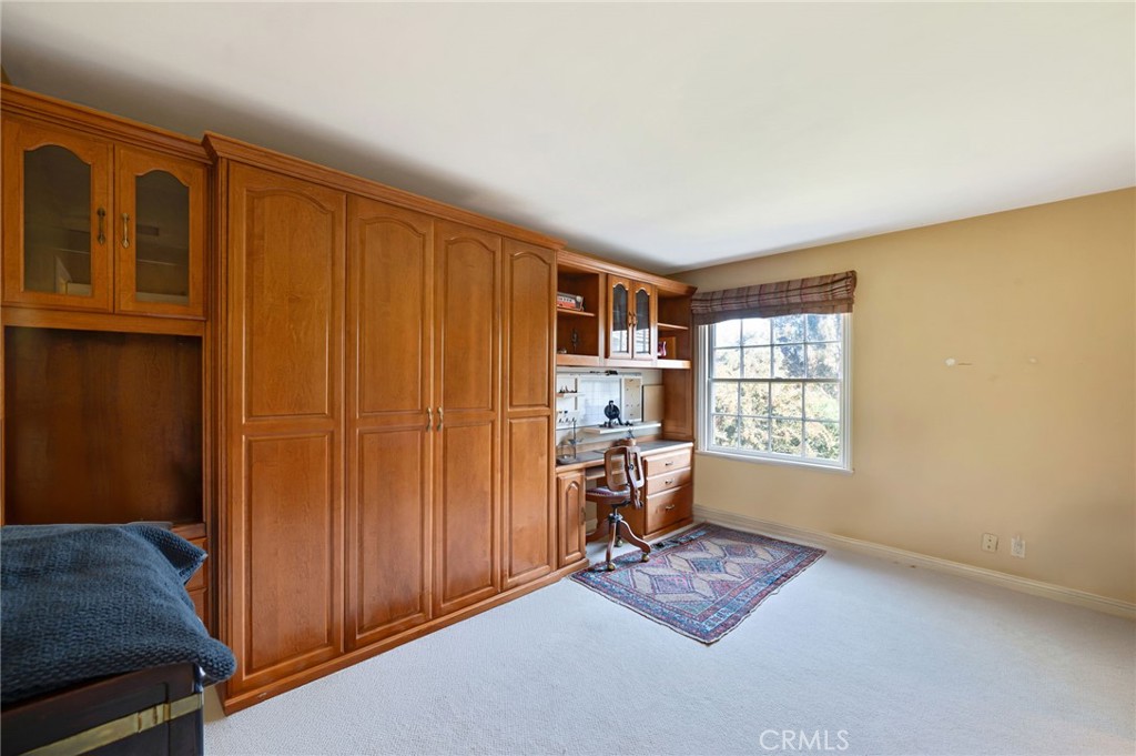 4641 N Virginia Road Property Photo 34