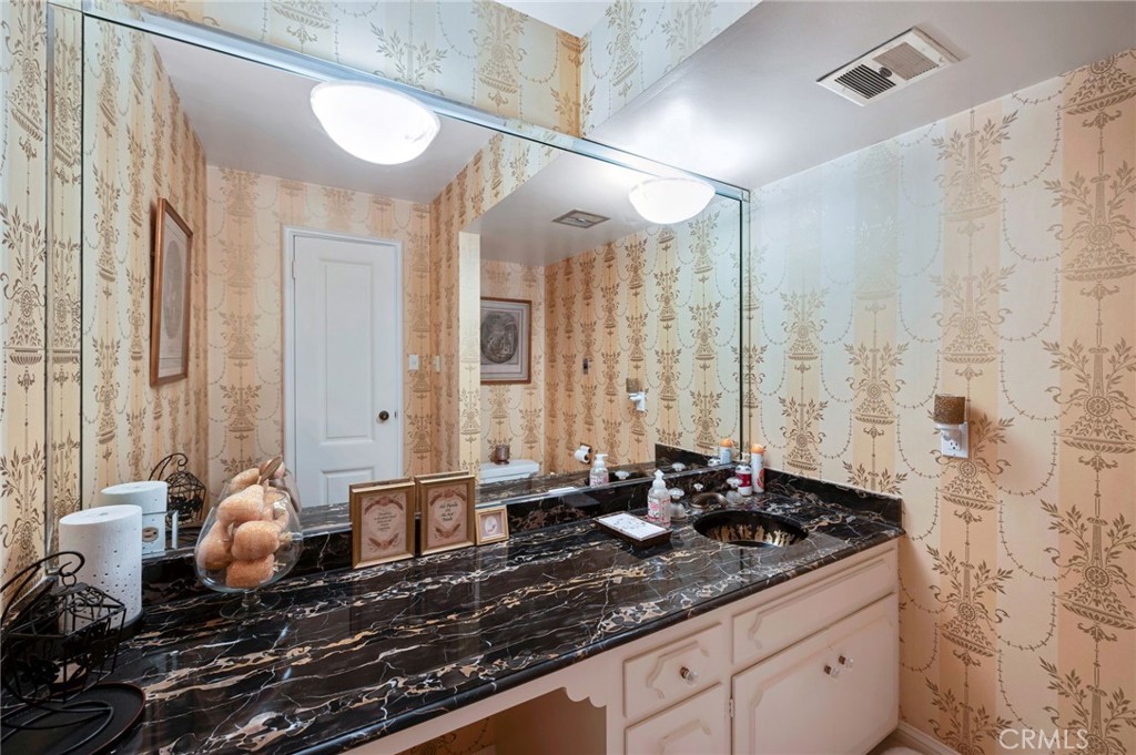 4641 N Virginia Road Property Photo 45