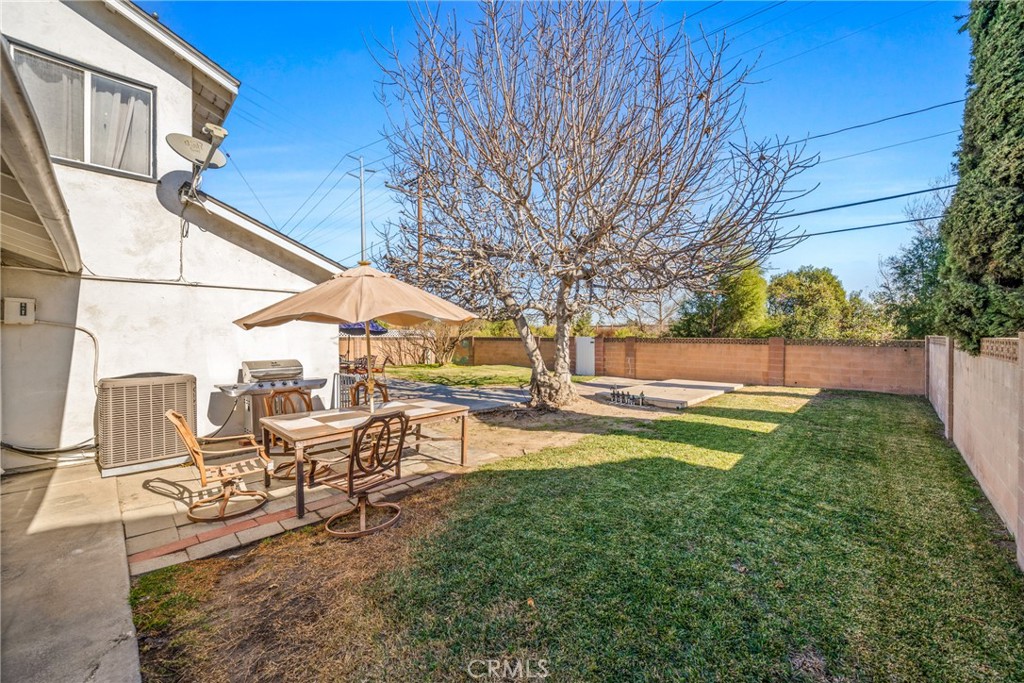 238 S Trevor Street Property Photo 18