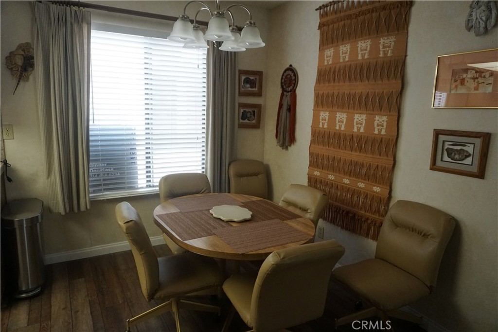 1407 N Sunrise Way 25 Property Photo 5