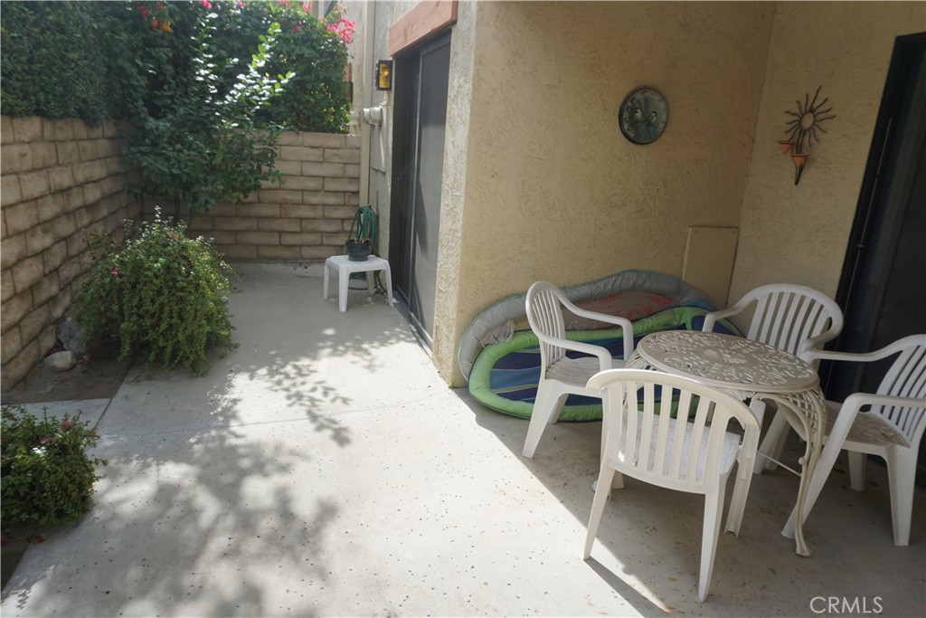 1407 N Sunrise Way 25 Property Photo 6