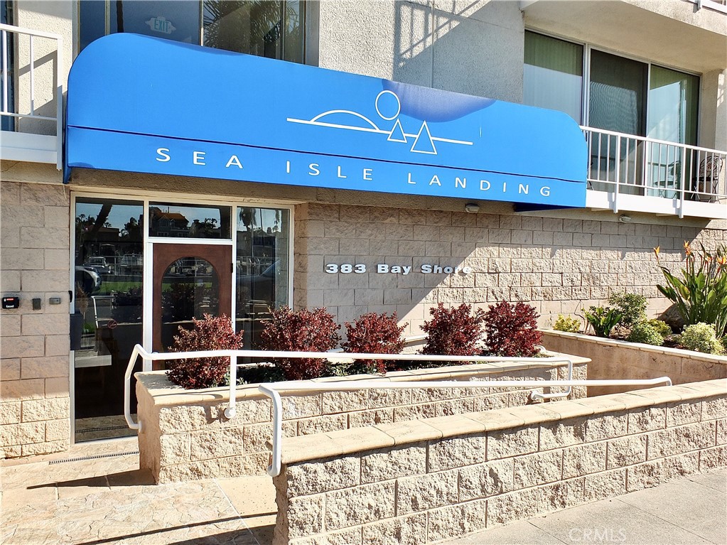 383 Bay Shore Avenue 420 Property Photo