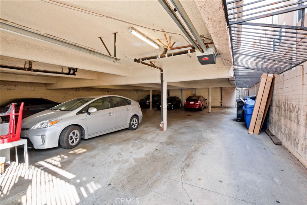 3636 Keystone Avenue Property Photo 5