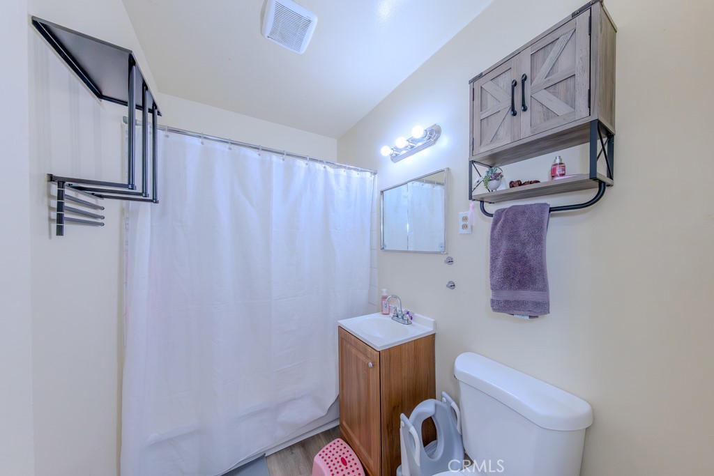 902 S Fann Street Property Photo 13