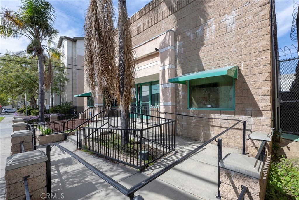 1005 E Burnett Street Property Photo 4