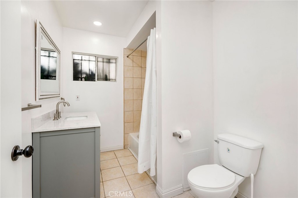 4376 W 134th Street Property Photo 12