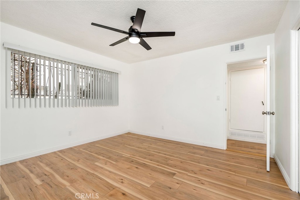 4376 W 134th Street Property Photo 15