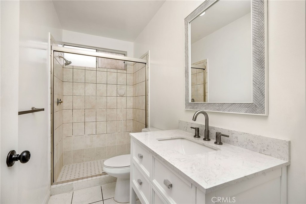4376 W 134th Street Property Photo 19