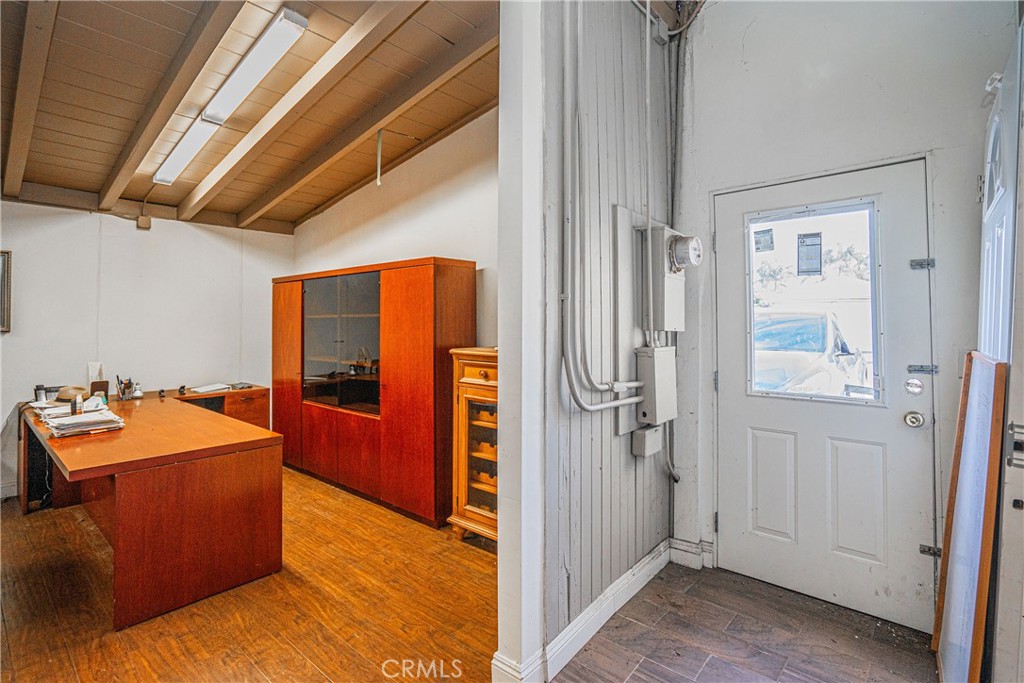 6286 Beach Boulevard Property Photo 13