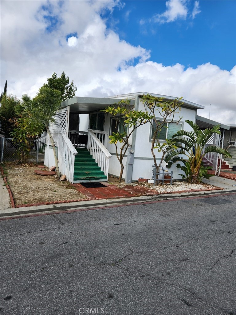 17333 Valley Boulevard 65 Property Photo 14