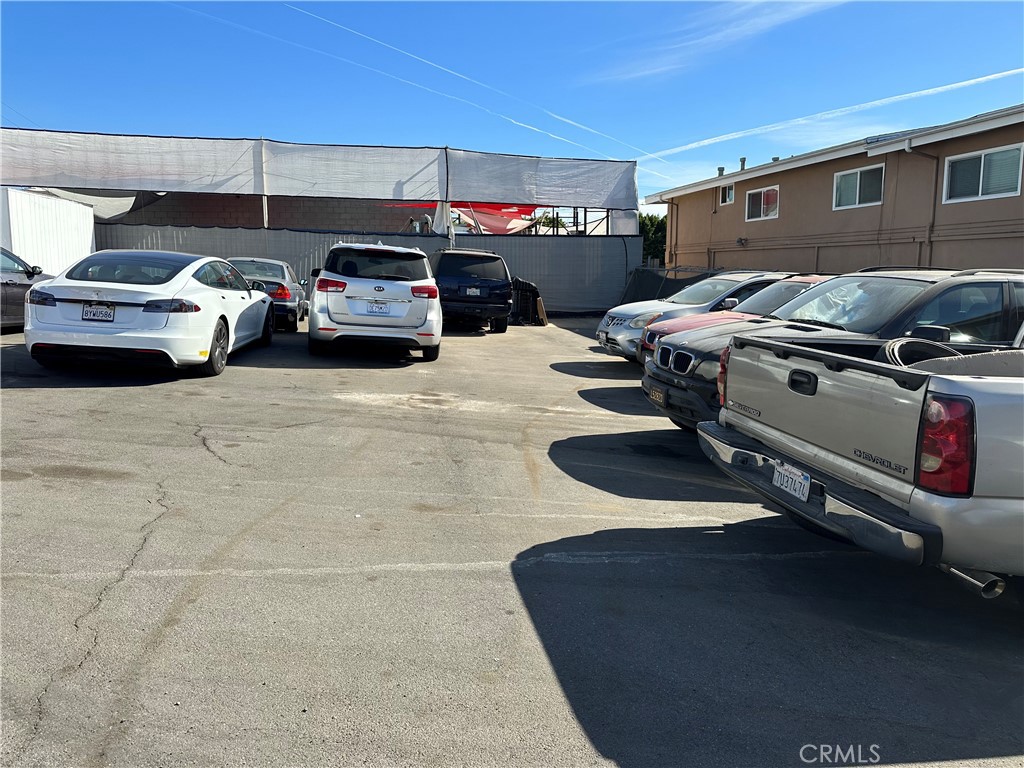 420 400 E Whittier Boulevard Property Photo 8