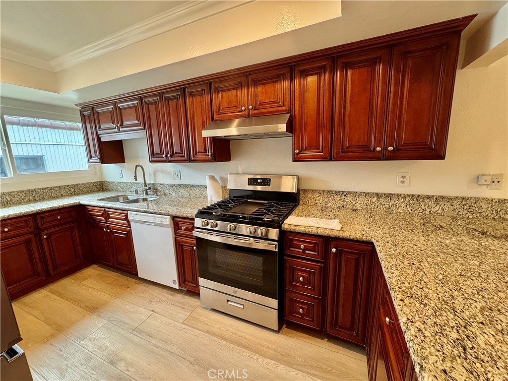 1239 Paseo Dorado 20 Property Photo 8
