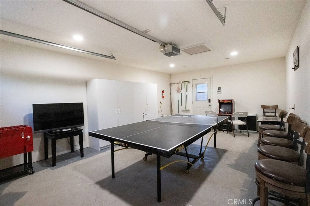 875 D Lane Property Photo 29