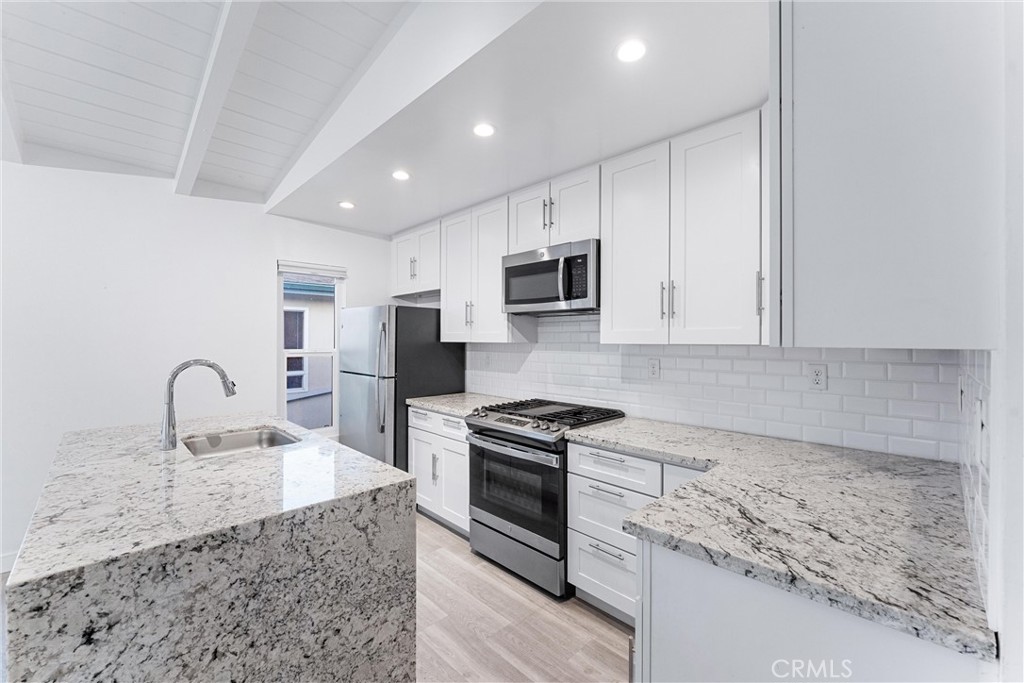 217 10th Street Property Photo 12