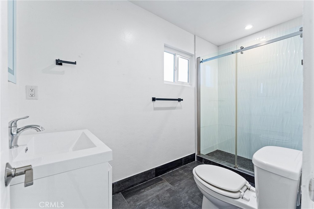 217 10th Street Property Photo 22