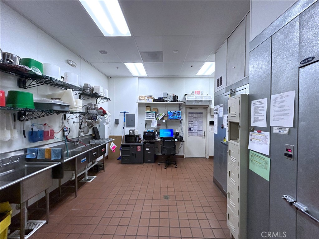 8880 Whittier Boulevard Property Photo 4