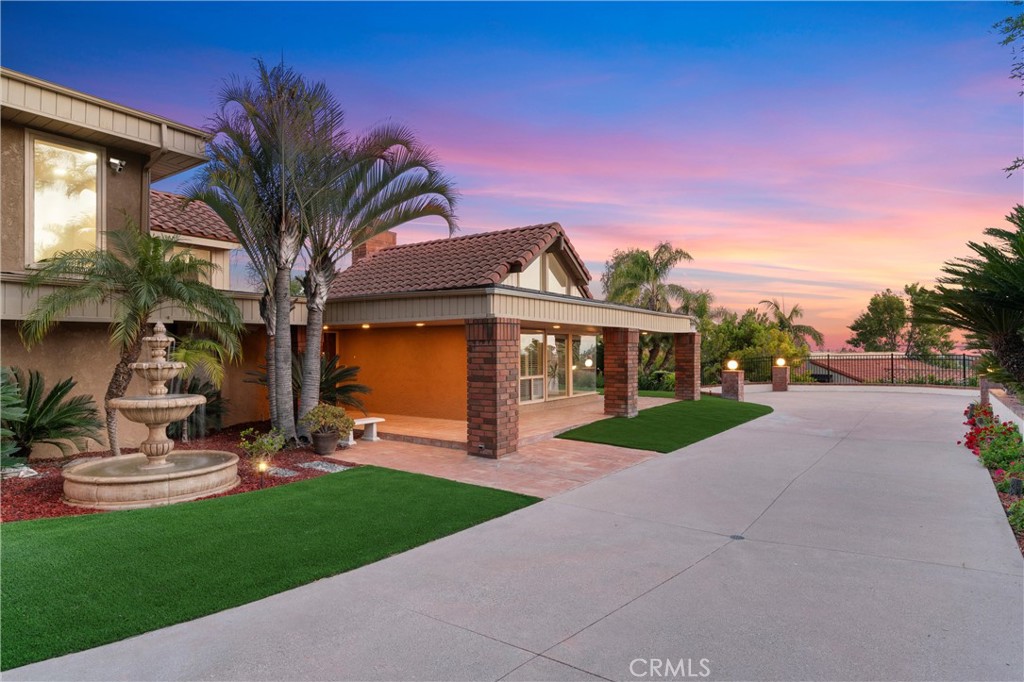 18811 Ridgeview Circle Property Photo