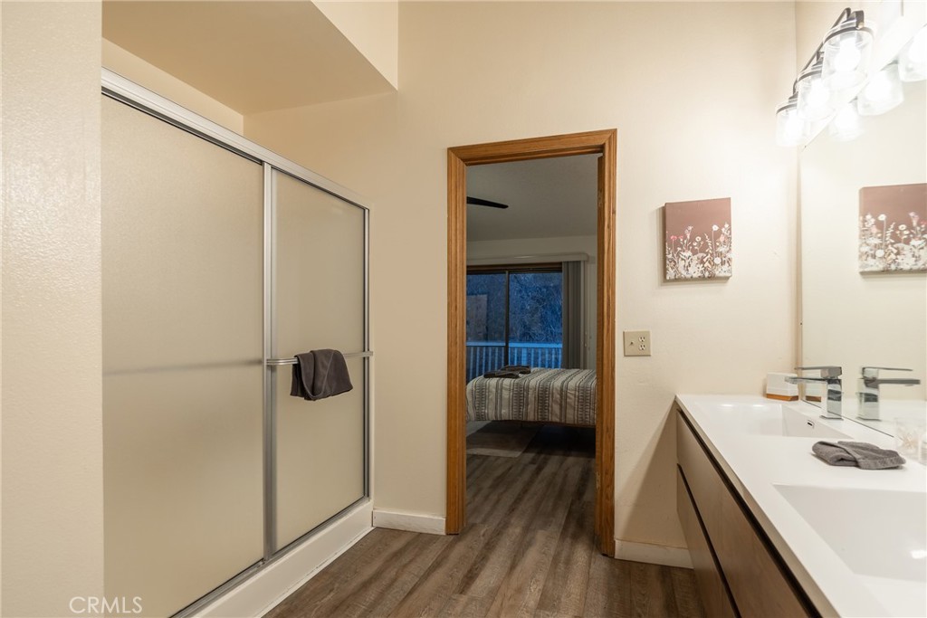 1394 Flintridge Avenue Property Photo 30