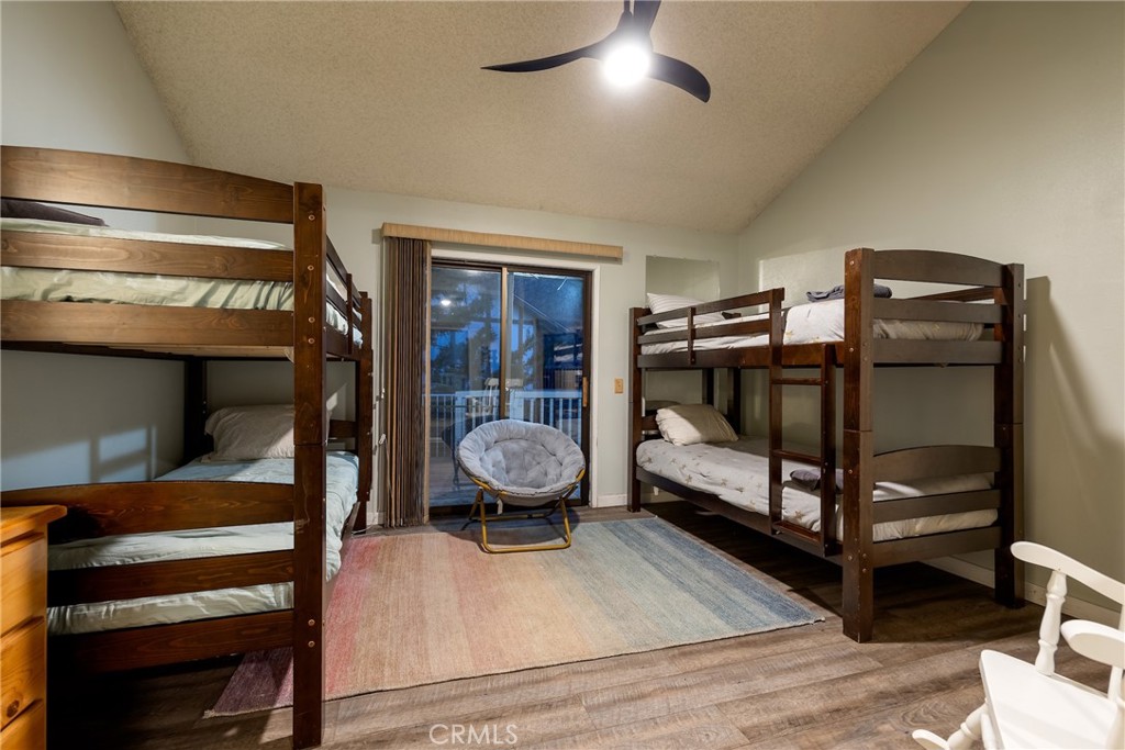 1394 Flintridge Avenue Property Photo 35