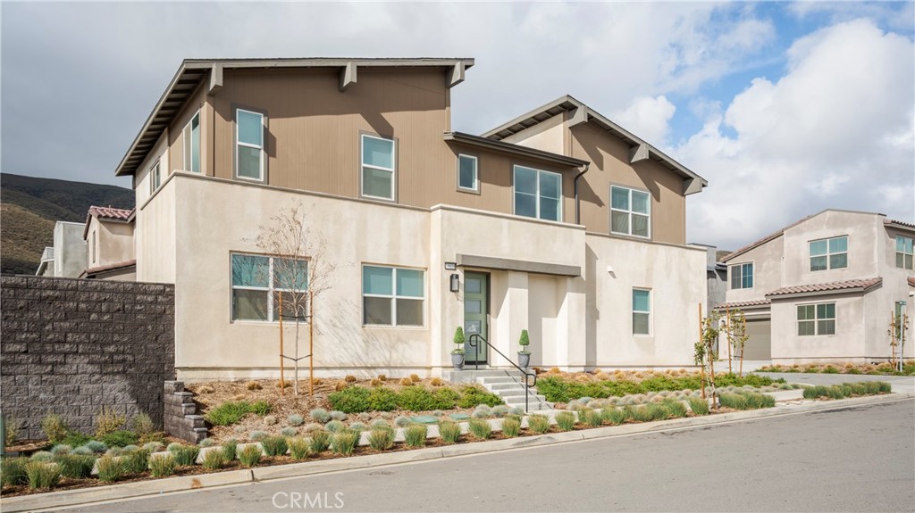 15820 Caterpillar Drive Property Photo 2