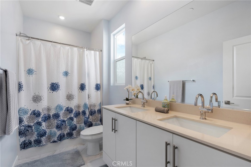 15820 Caterpillar Drive Property Photo 31