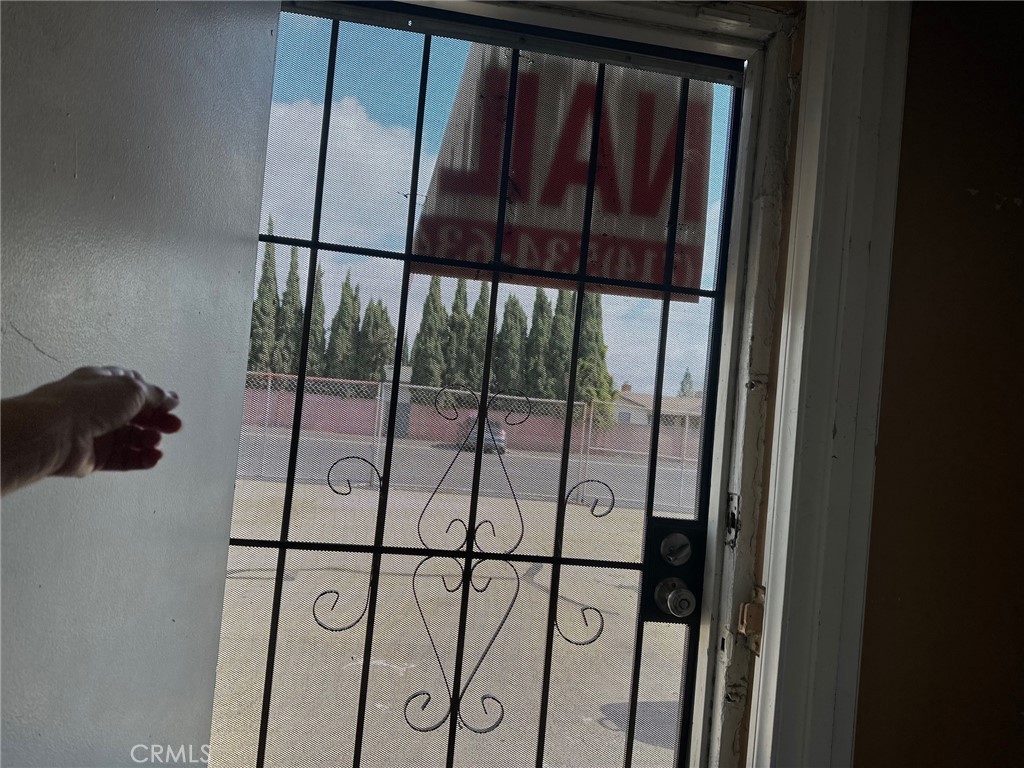 Street Property Photo 6