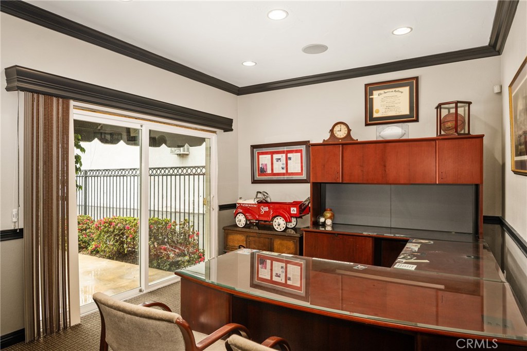 1580 S Harbor Boulevard Property Photo 20