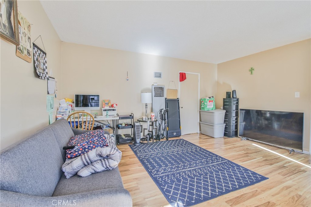 1921 19th Street Property Photo 42