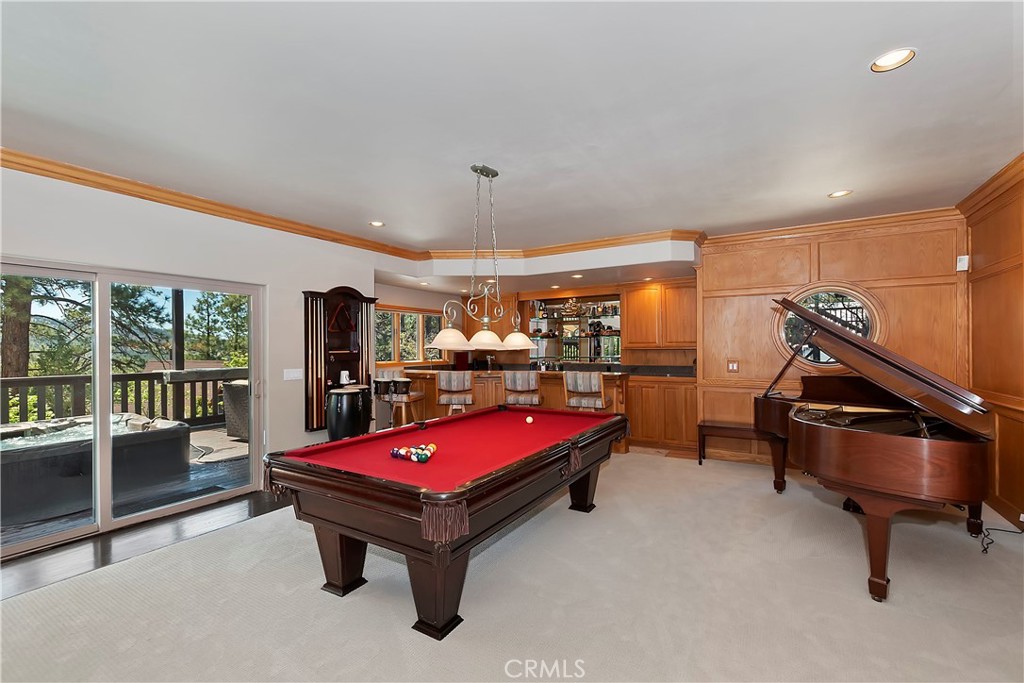 727 Villa Grove Avenue Property Photo 19