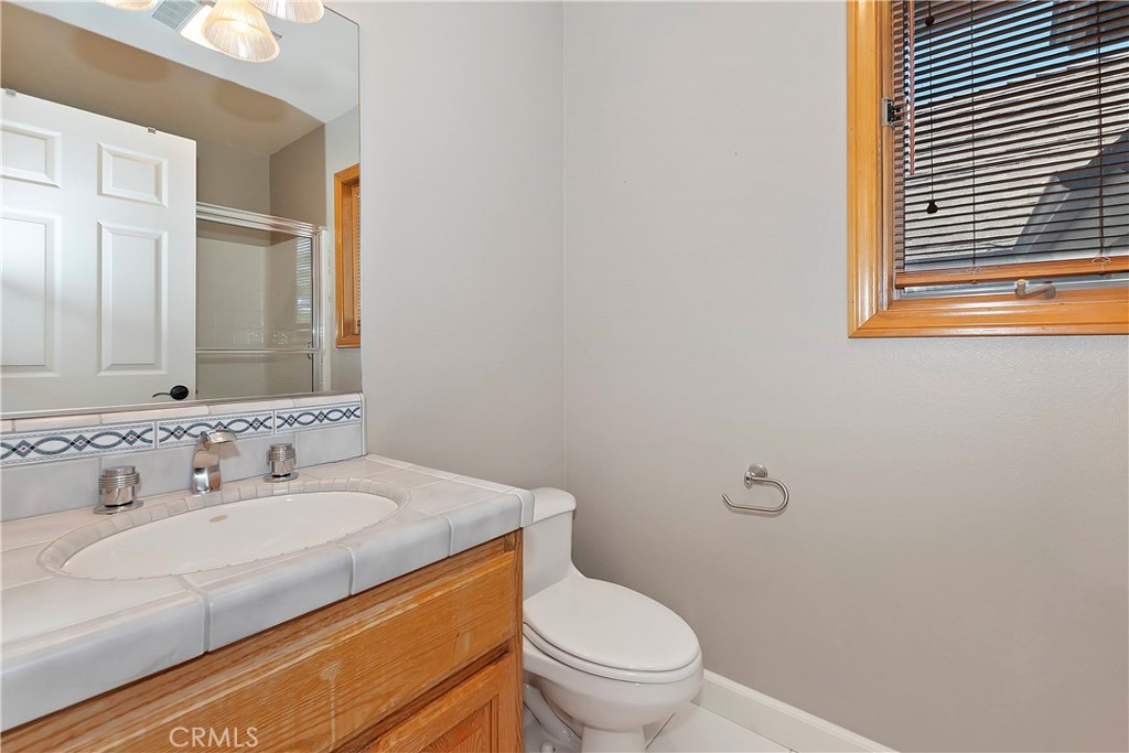 727 Villa Grove Avenue Property Photo 28