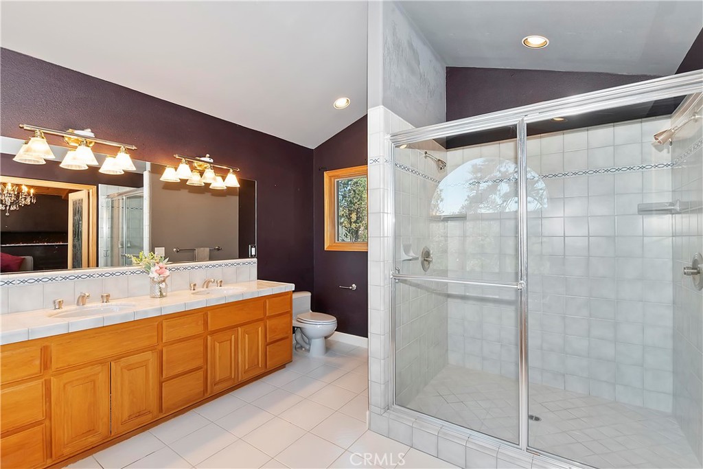 727 Villa Grove Avenue Property Photo 29