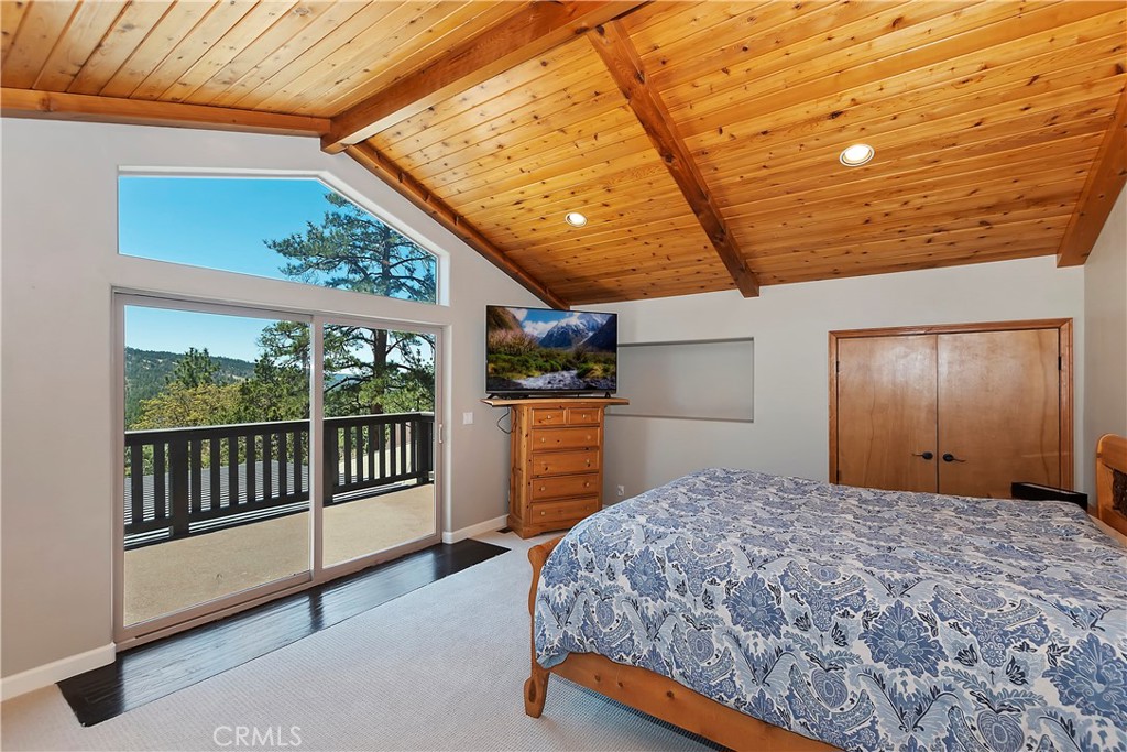 727 Villa Grove Avenue Property Photo 32