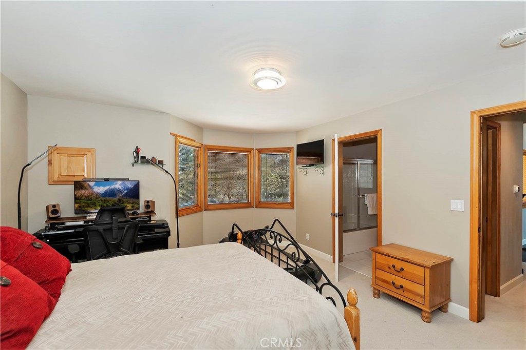 727 Villa Grove Avenue Property Photo 38