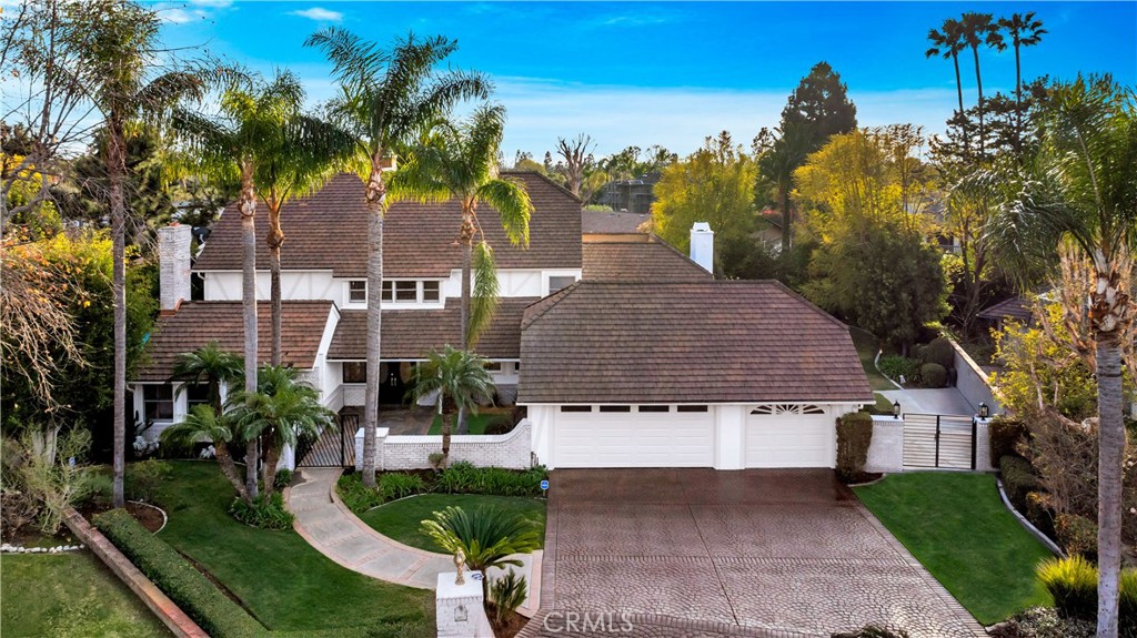 10231 Coral Tree Circle Property Photo 1