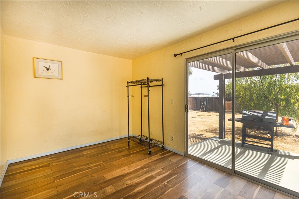 7165 Lyons Avenue Property Photo 21