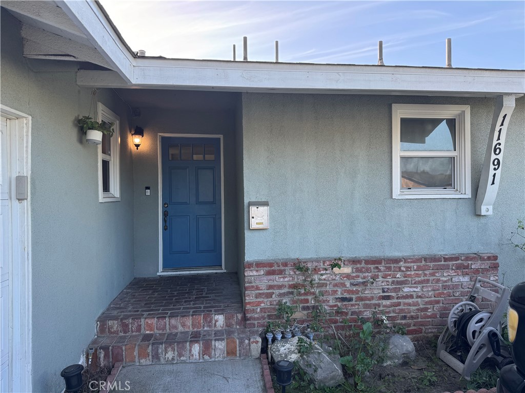11691 Faun Lane Property Photo 1