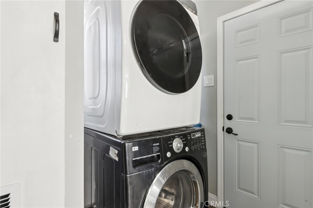 821 Lombard Drive Property Photo 13