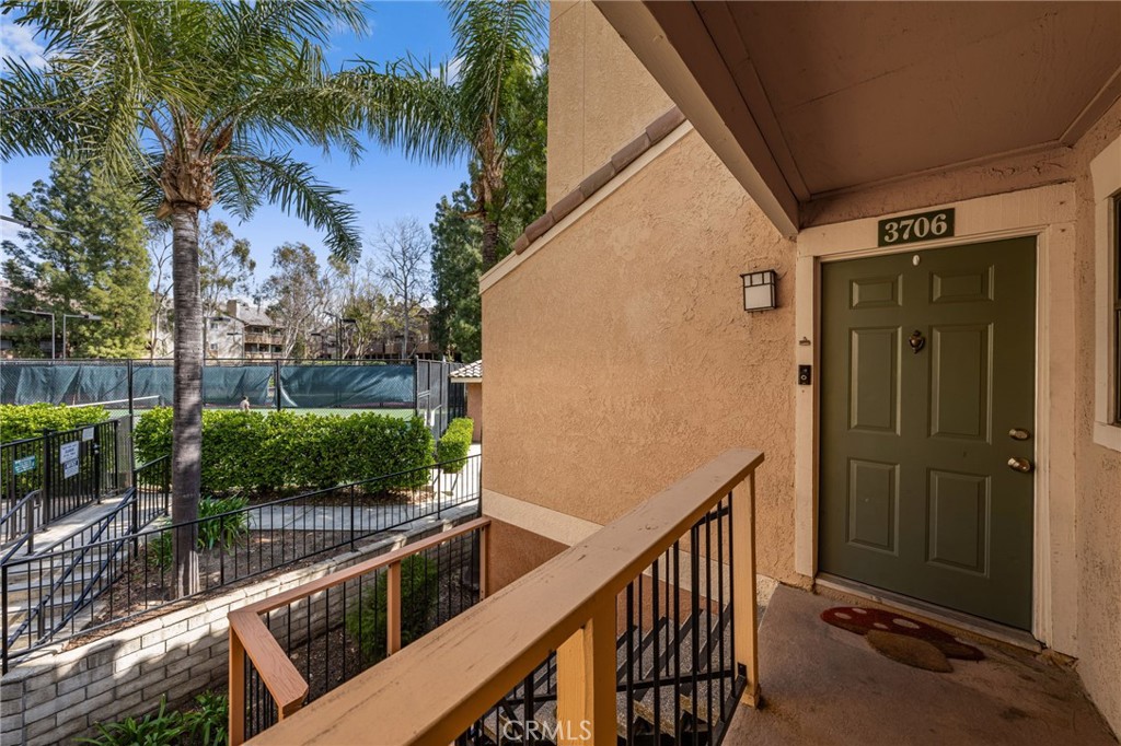10655 Lemon Avenue 3706 Property Photo 2