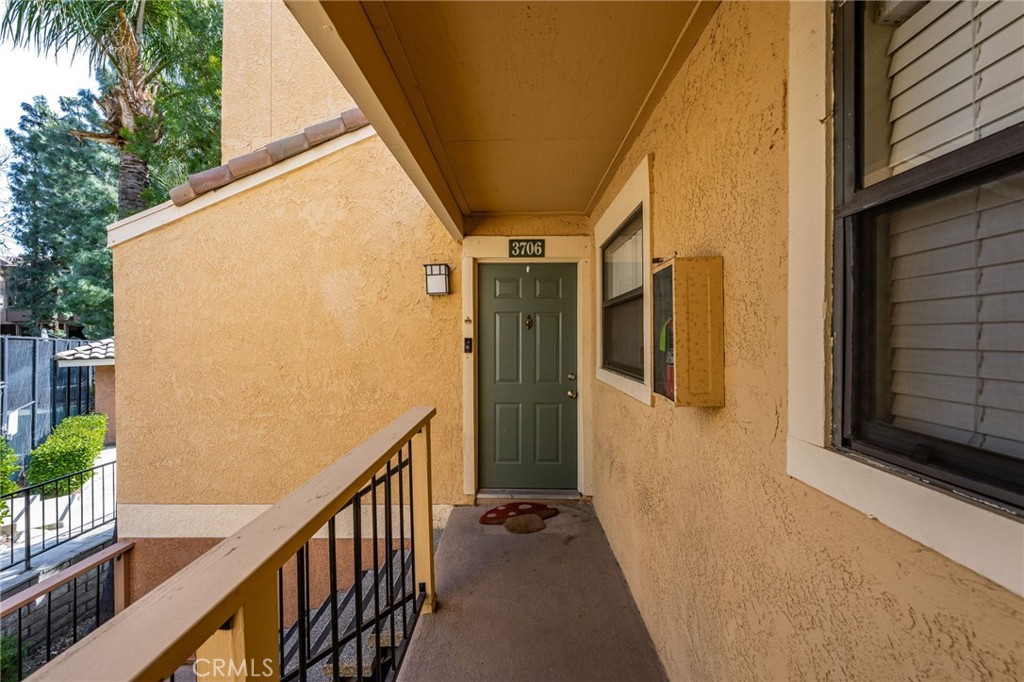 10655 Lemon Avenue 3706 Property Photo 4