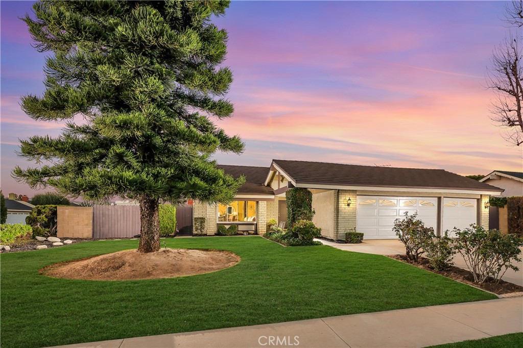301 Lassen Circle Property Photo