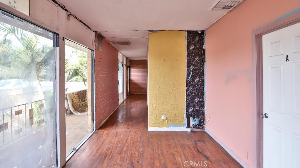 2010 W Lincoln Avenue Property Photo 35