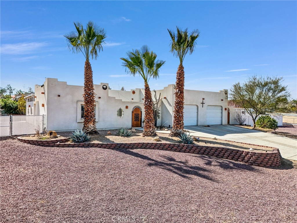 18401 Sumac Avenue Property Photo 1