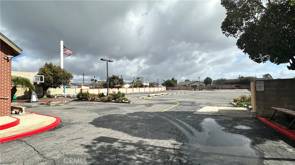 13522 Goldenwest Street Property Photo 26