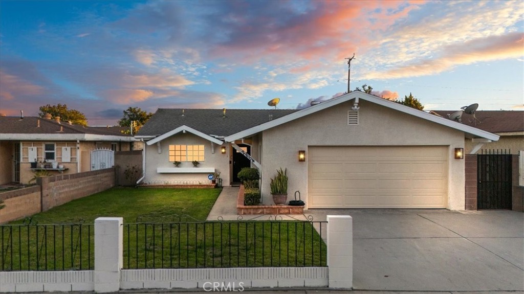 2854 E Dominguez Street Property Photo