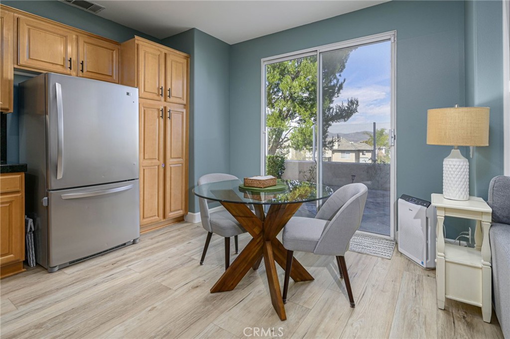 8851 E Heatherwood Road Property Photo 11