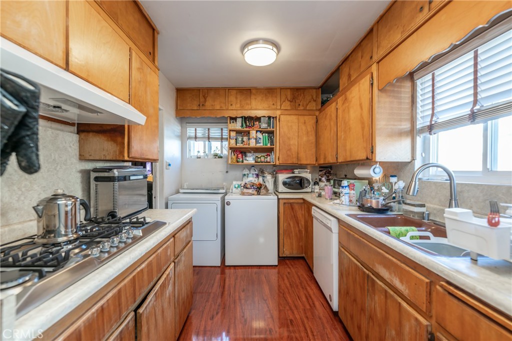 1805 W Brazil Street Property Photo 6
