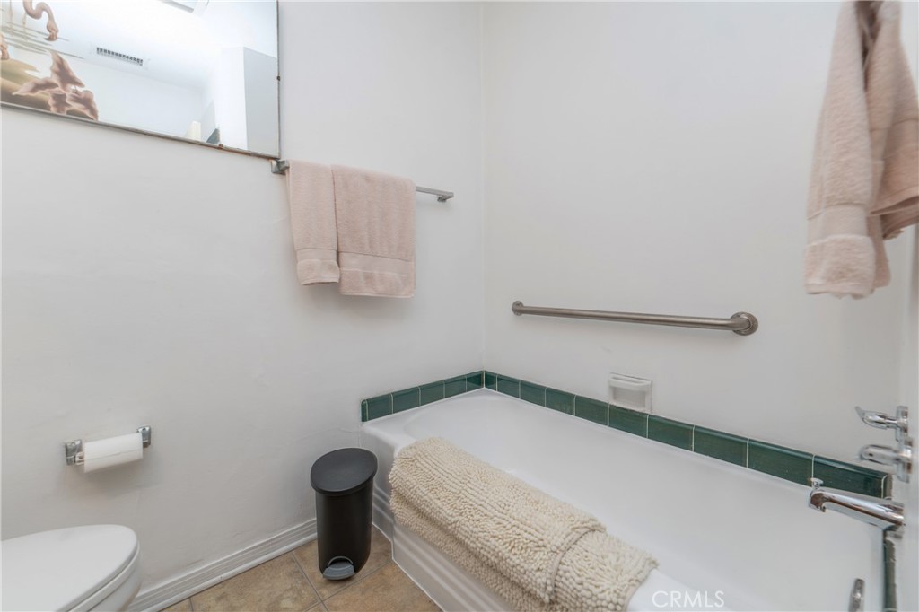 1805 W Brazil Street Property Photo 13