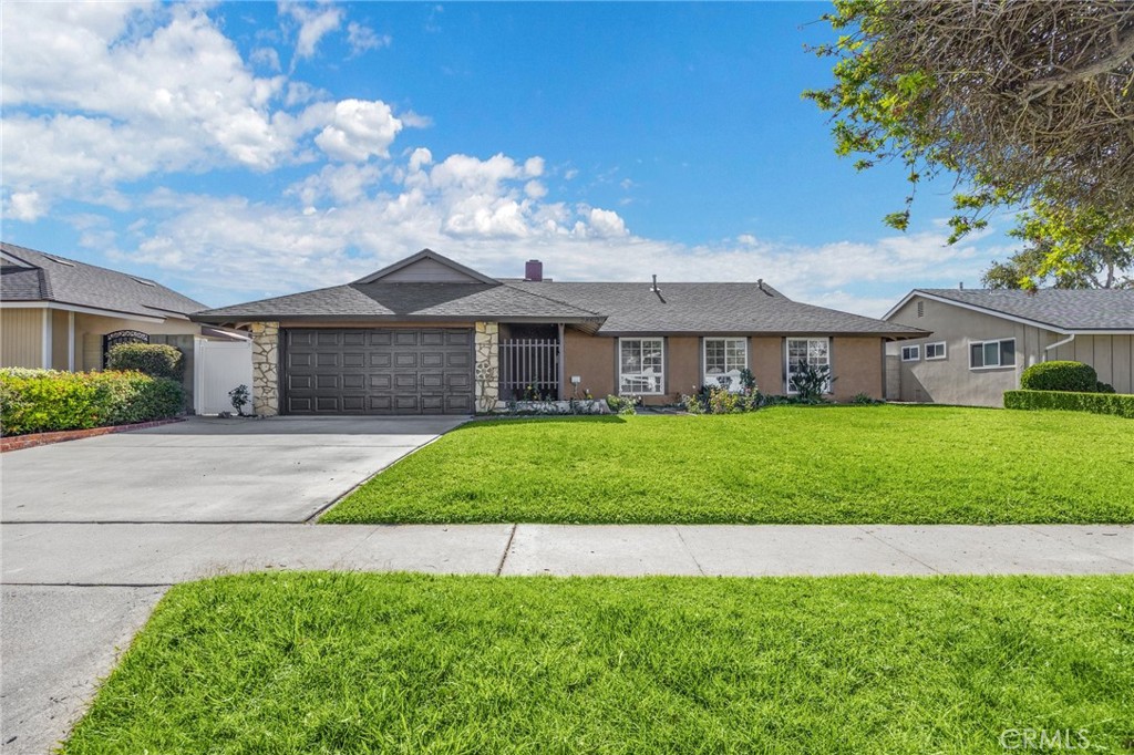 2860 Devonshire Avenue Property Photo